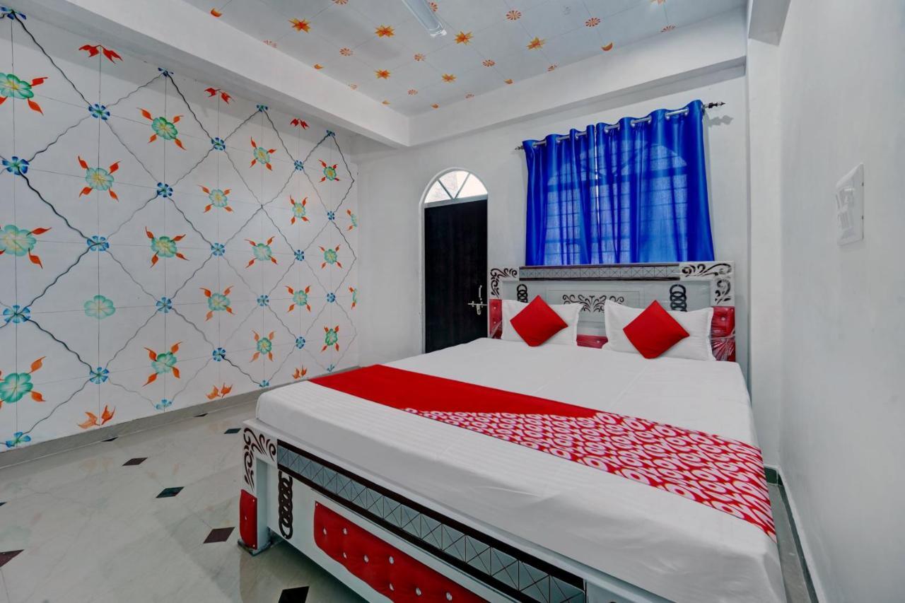 Hotel O S Square Guest House ปัฏนา ภายนอก รูปภาพ