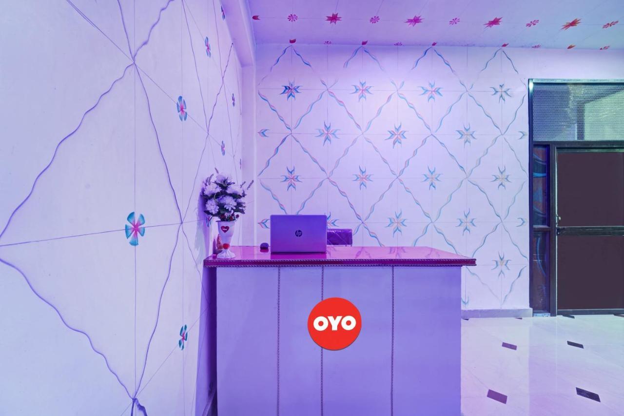 Hotel O S Square Guest House ปัฏนา ภายนอก รูปภาพ