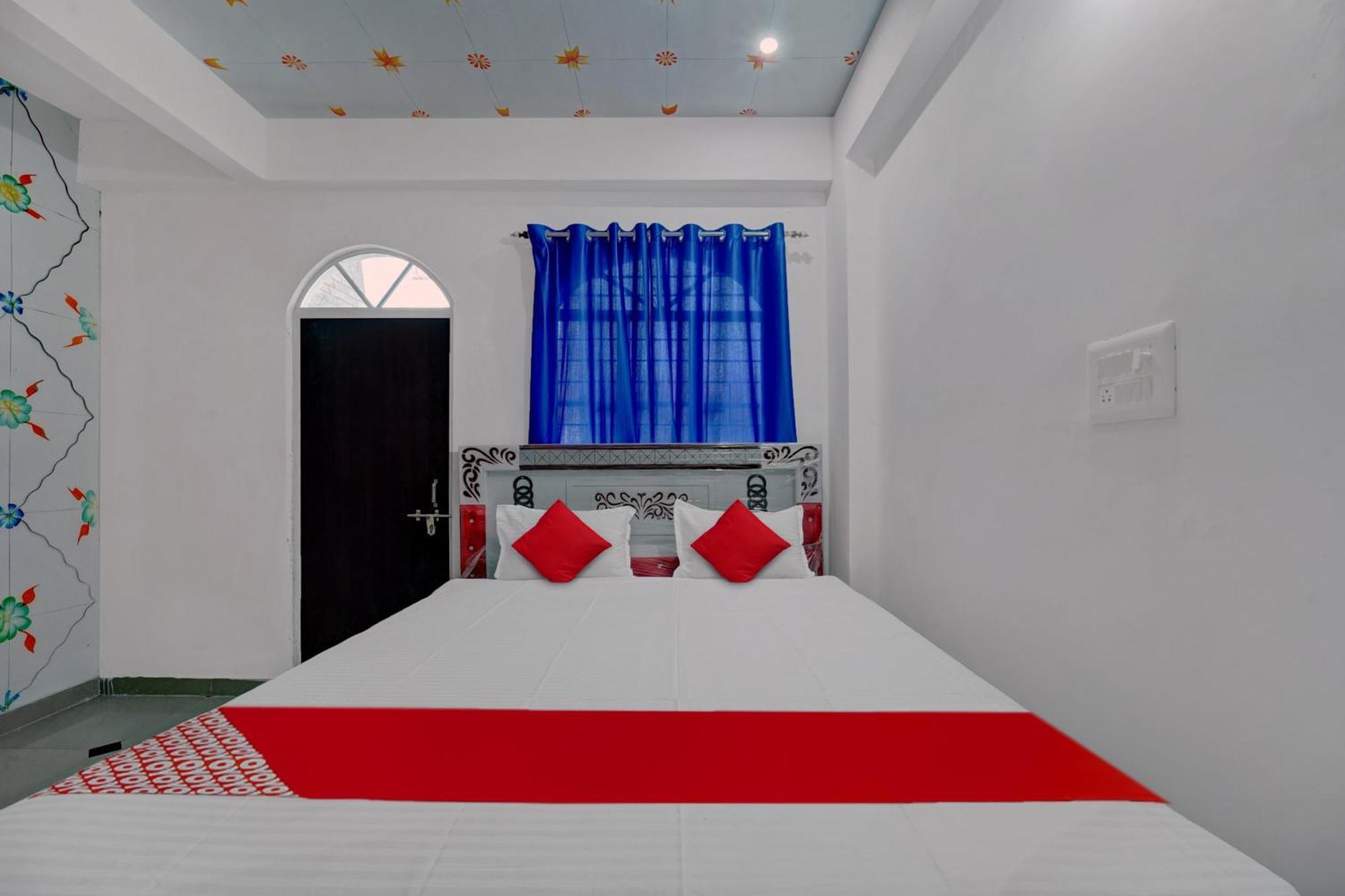 Hotel O S Square Guest House ปัฏนา ภายนอก รูปภาพ