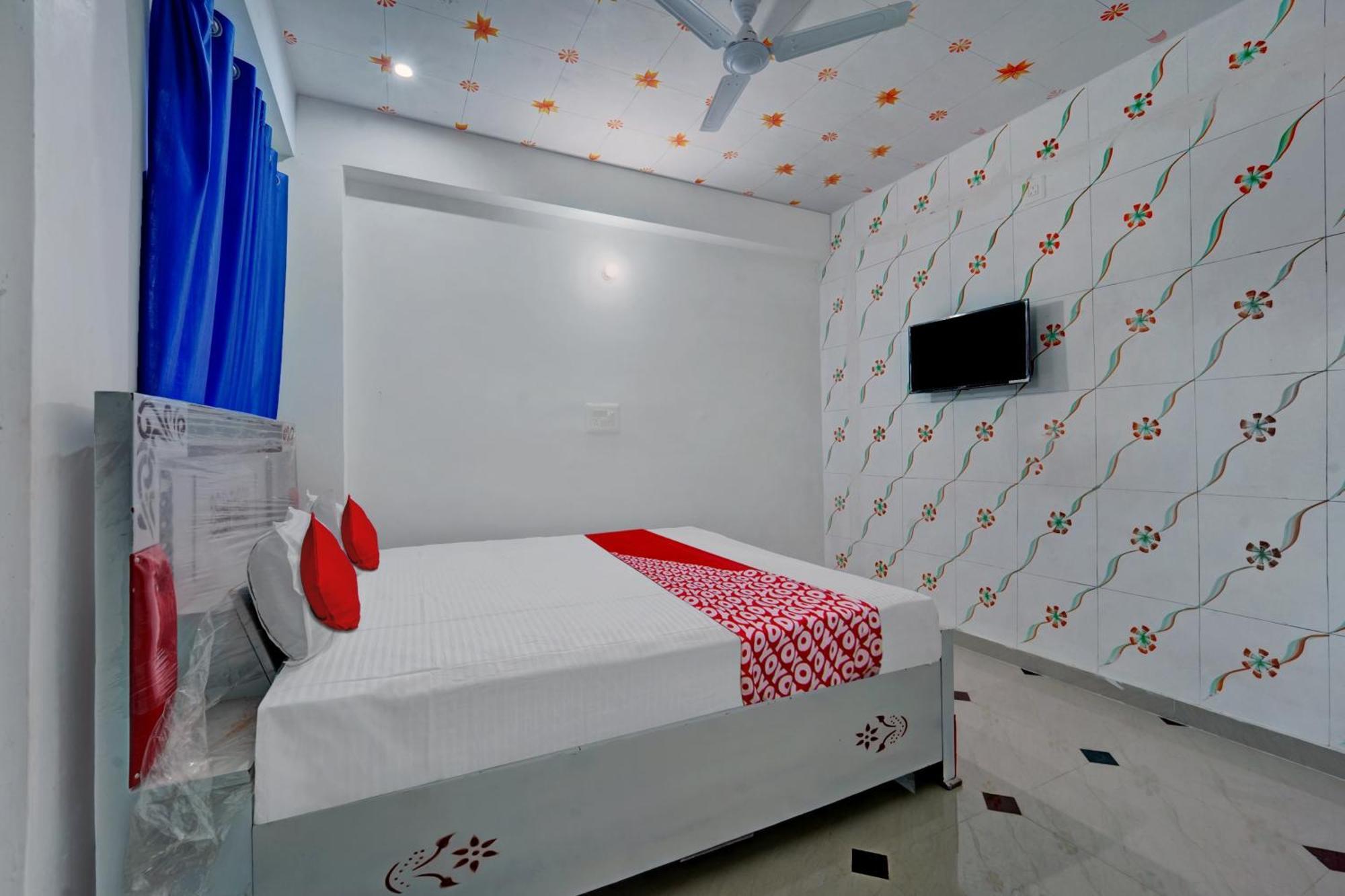 Hotel O S Square Guest House ปัฏนา ภายนอก รูปภาพ